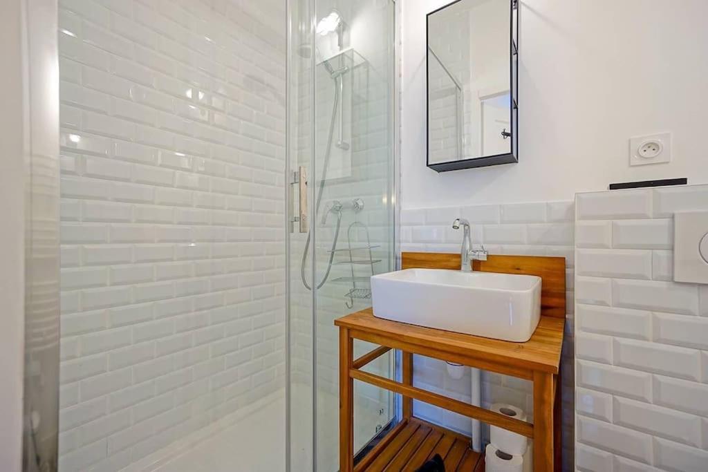 Elegant Appartement Dans Le Marais - Paris 3 Zewnętrze zdjęcie